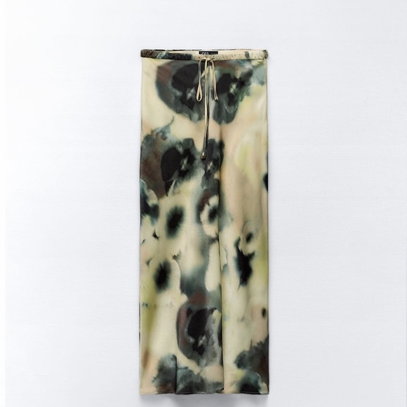 Zara TIE DYE PRINT SATIN EFFECT MIDI SKIRT - Picture 5 of 11